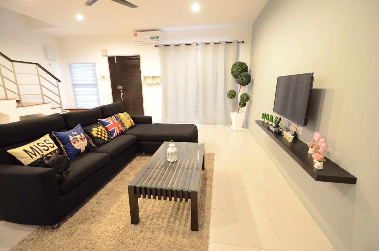 Decozy Homestay Ipoh Buitenkant foto